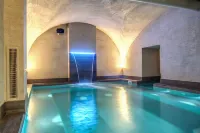 Hotel 77 Seventy-Seven - Maison d'Art Collection - spa