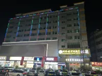 Fengling Wansmart Hotel (Qingxizhen No.3 Middle School Pedestrian Street)