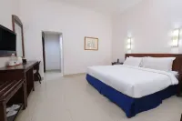 Grand Orchid Hotel Solo Hotel dekat Velodrome Manahan