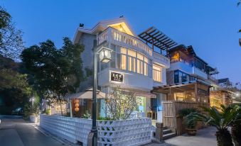 Yujin Family | Coffee, Meals, Homestay (West Lake Lingyin Temple Store) - Housity