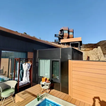 Trip.com Group Country Retreats (Shanxi Manghe Taihang Mijing Joint Resort)