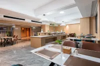 MAISON Hotel (Wanda Plaza, Changde Railway Station, Changde) - breakfast