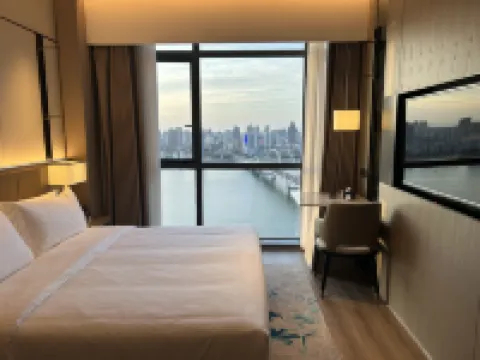 萬庭飯店（濱江生態公園吉安火車站店） 白鷺洲書院附近的飯店