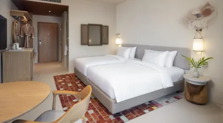 Centara Ayutthaya Отели рядом с достопримечательностью «Wat Tha Ka Rong»