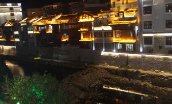 Jinsha Hotel (Changting Ancient City Wall Store)