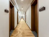 麗頓飯店（太原中鐵十七局中心醫院通達街地鐵站店） 贾街附近的飯店