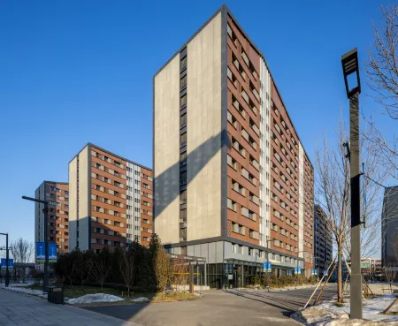 CJIA Premium Apartment (Xiongan Shangwu Fuwu Center) Отели рядом с достопримечательностью «Jinhu Park»