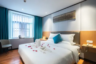 聯創飯店（深圳北站民治地鐵站店） 向南商業步行街附近的飯店