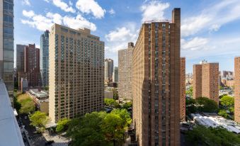 Courtyard New York Manhattan/Upper East Side