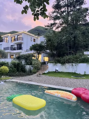 Anji among the pine trees homestay Hotels in Anji Meizi Bay Scenic Area