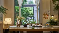 Floral Hotel · City of Sky Hotel - 4-stjärniga