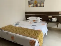 Heshan Novelty Hotel