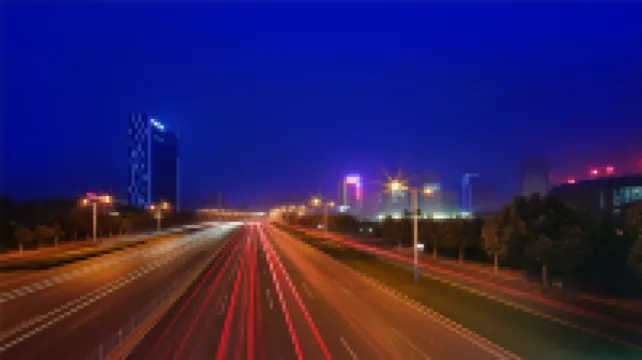 スイートムチェーンホテル（済南オリンピックスポーツセンター市役所）