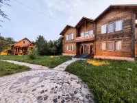 Hulunbuir Mountain Top Villa Resort Hotel Hotels in Hulunbuir