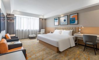 Longquan Shuicheng Hotel