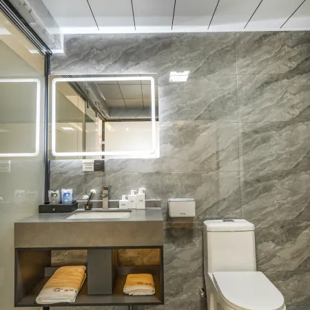 Haiyue Film & TV Hotel (Mengzi Wencui Road Honghe Government Branch)