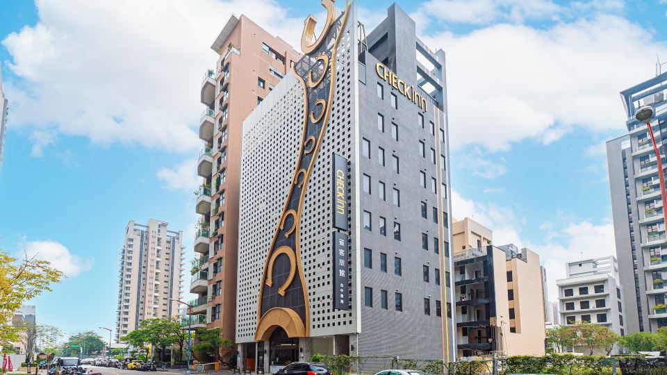 CHECK inn Taichung Qinghai