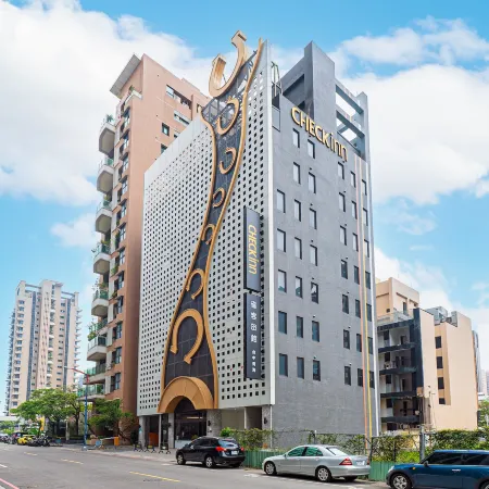 CHECK inn Taichung Qinghai Отели рядом с достопримечательностью «Университет Тунгхая»