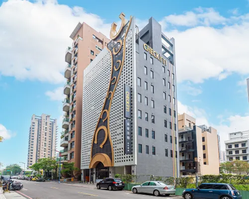 CHECK inn Taichung Qinghai Hotels near Luce Chapel