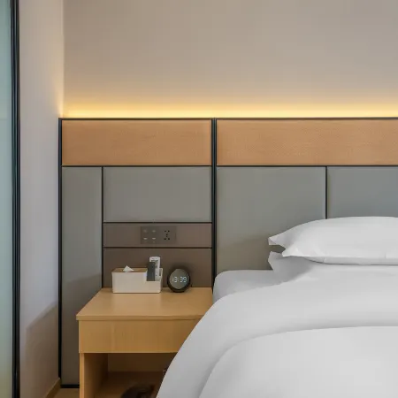 Maitreya Batimanju Hotel (Huquan Ecological Park Branch) Hotels in Mile