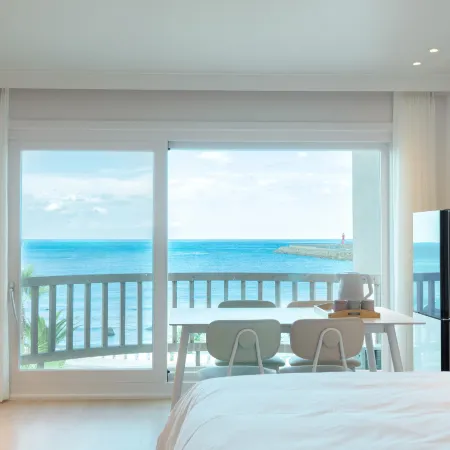 oceanpalade hotel Отели рядом с достопримечательностью «Музей «Брик Кампус»»