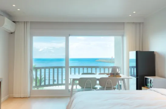 oceanpalade hotel 梨湖海水浴場附近的飯店