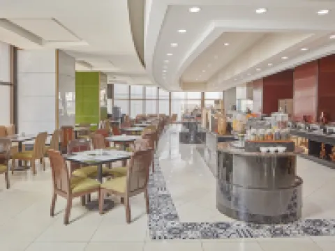 ホリデイ イン & スイーツ マニラ ガレリア by IHG パシグのホテル