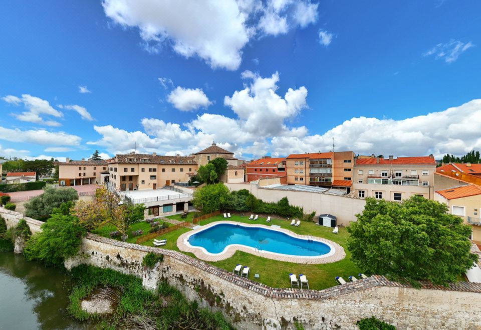 hotel overview picture