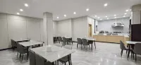 Golden Phoenix RANY Hotel - Esports