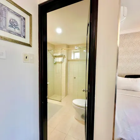 Sunrise Central Hotel Отели рядом с достопримечательностью «Центральная Мечеть Сайгона»
