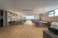 Shuttle Hotel (Yangchun Hang Seng No. 1 Plaza)