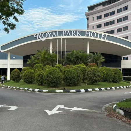 Royal Park Hotel