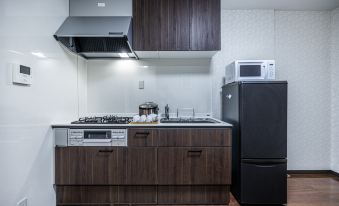 KANWA AT HOME - 5 minutes walk to Kitakagaya Station, 37 minutes to Kansai Airport