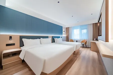 Elong Anyun Hotel (Hefei Huaihe Road Pedestrian Street Sanxiaokou Subway Station) Отели рядом с достопримечательностью «Hefei University of Technology(Tunxilu Campus)»