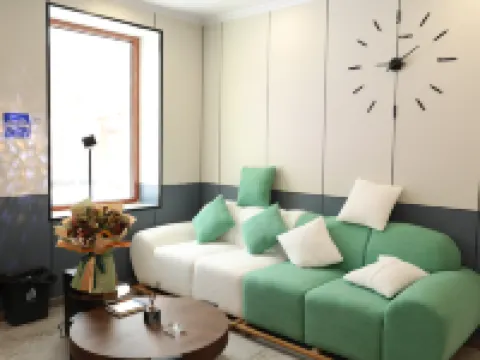 Half Mountain Snow - Xue Gu Xin He Inn (China Xue Gu Scenic Area Store) Hotels in Wuchang