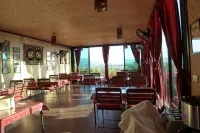 Old Tree's House Hotels in Mae Ai