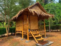 Samui Camping Farm ナームアン滝周辺のホテル