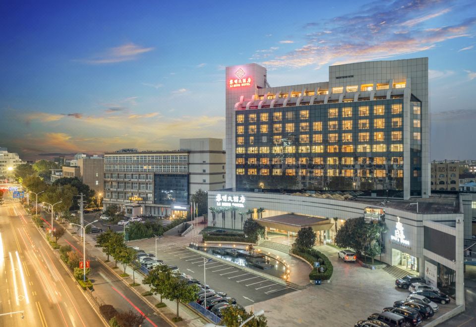 hotel overview picture