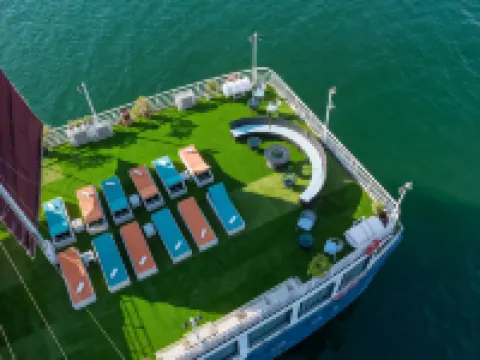 Verdure Lotus Classic Cruise on Lan Ha Bay