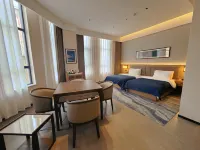 QIANNA HOTEL GLORIOUS (Hebi Chaogeli High-speed Railway Station Branch)