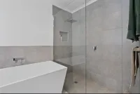 Nicolas Escape panoramic views luxury and space - balcony
