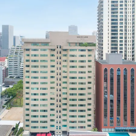 Mercure Bangkok Sukhumvit 11 Отели рядом с достопримечательностью «Станция экспресс-поезда Makkasan»