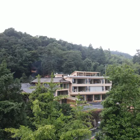 Muyunchunshu Mountain Healing Retreat Homestay (Bifengxia, Ya'an)