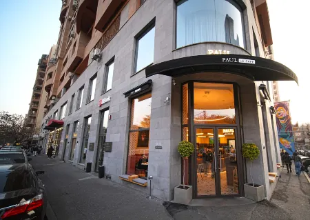 Sweet Home Apart-Hotel Отели рядом с достопримечательностью «Каскад»