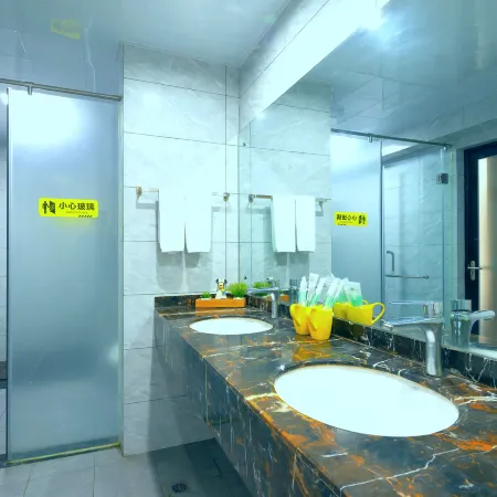 Shenlan Urban Hotel Apartment (Wanlvyuan Friendship Sunshine City Branch)