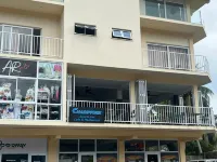 藍色城堡酒店 - 家庭旅館