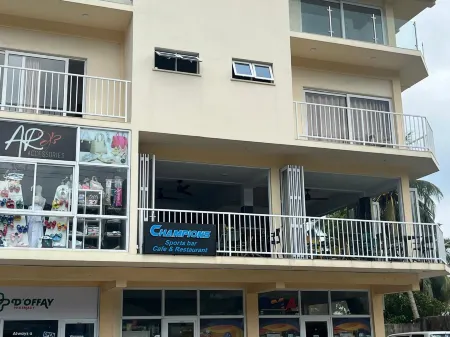 Le Chateau Bleu Отели в г. Каскад