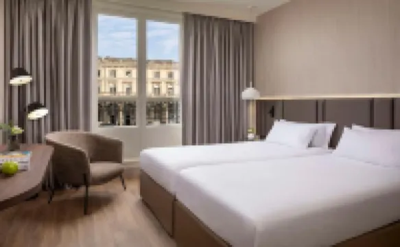 巴黎東站諾翰飯店 巴黎住宿飯店