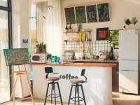 Yihai Homestay (Weizhou Island Wucaitan Branch)