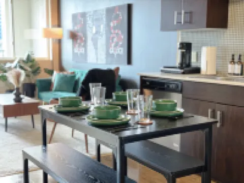 บิวตี้ฟูล 1 เบดรูม ใน แอลเอ ยิม สระว่ายน้ำ 10 นาทีถึง ซีดาร์